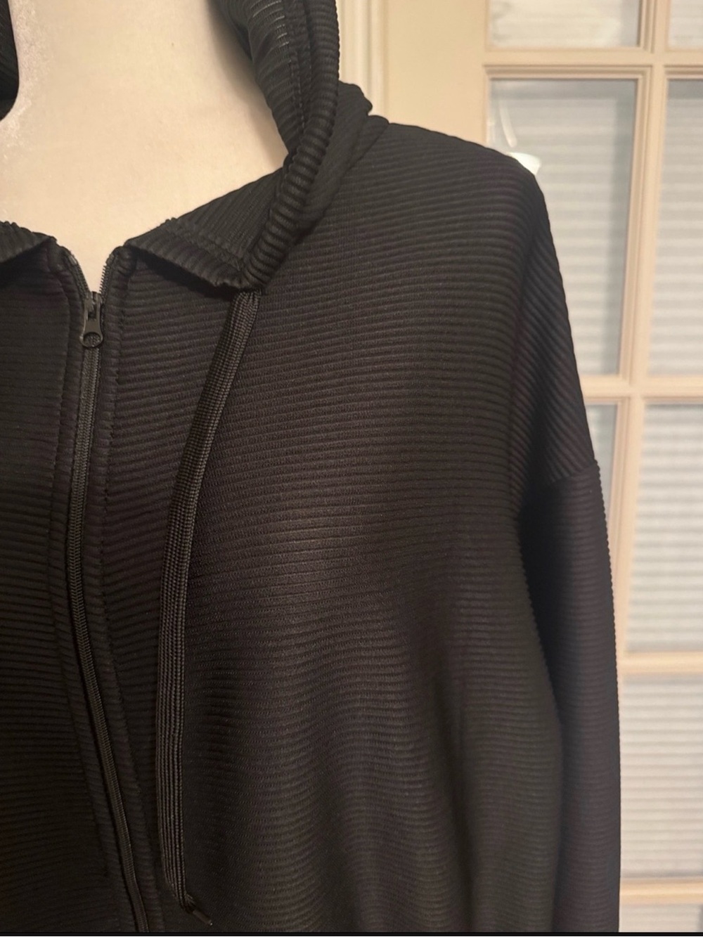 Women’s Black Textured Zip-Up Hoodie